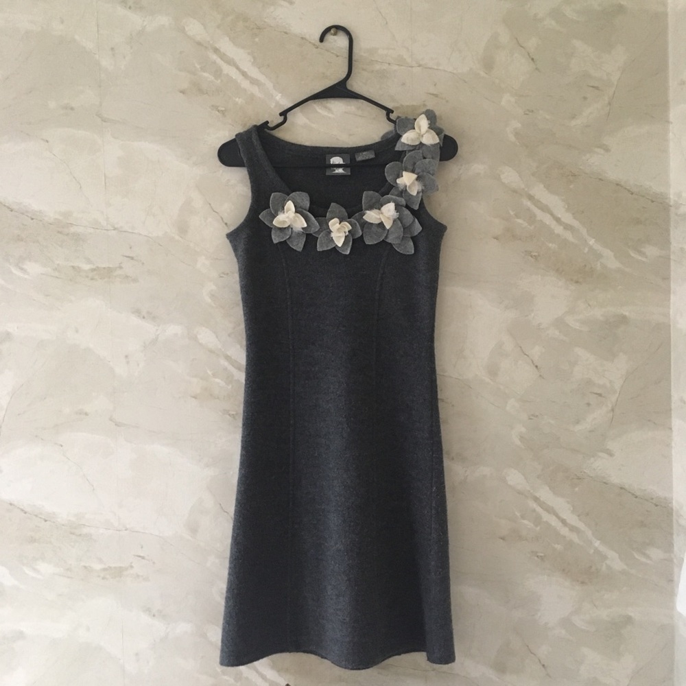 Anthropologie/Girls From Savoy adorable grey dress